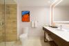 /images/products/9980/lrmfm_premium_swim_out_king_bathroom_01_mbr_thumbnail.jpg